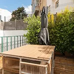 Gorgeous Rooftop 2-Bed Apt 250M To Intendente Sq