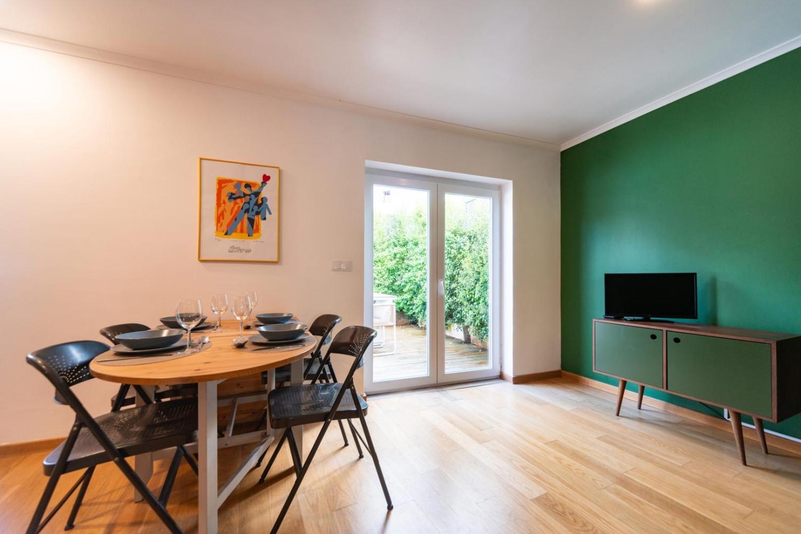 Apartment Gorgeous Rooftop 2-bed 250m To Intendente Sq Lissabon