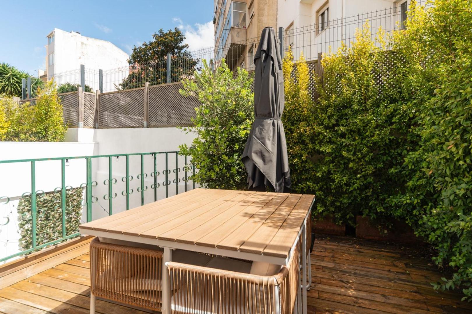 Gorgeous Rooftop 2-bed 250m To Intendente Sq Apartment *