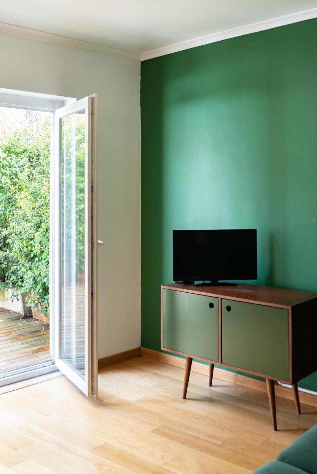 Gorgeous Rooftop 2-bed 250m To Intendente Sq Apartment *