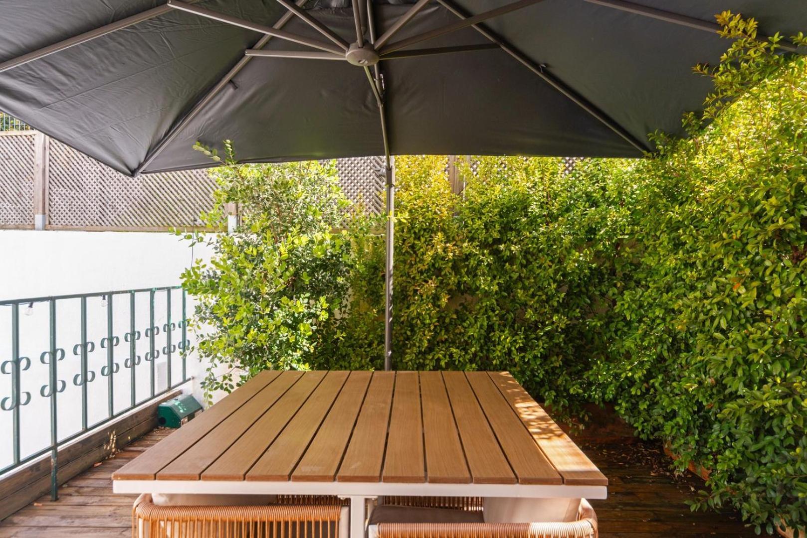 Gorgeous Rooftop 2-bed 250m To Intendente Sq