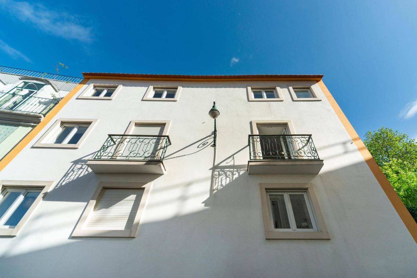Apartment Gorgeous Rooftop 2-bed 250m To Intendente Sq *