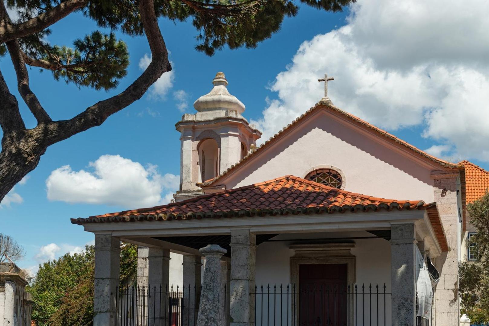 Gorgeous Rooftop 2-bed 250m To Intendente Sq * Lissabon